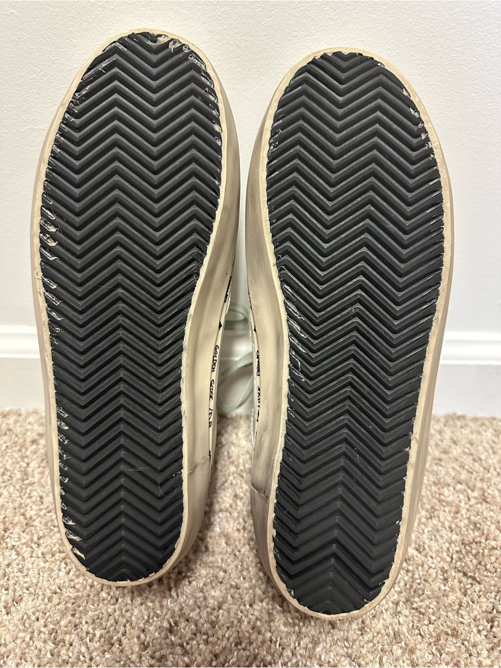 Golden Goose White Leather Sneaker with Silver Glitter Star - Picture 3 of 7